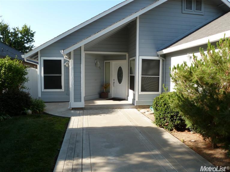 2429 E Orangeburg Ave, Modesto, CA 95355 photo 2