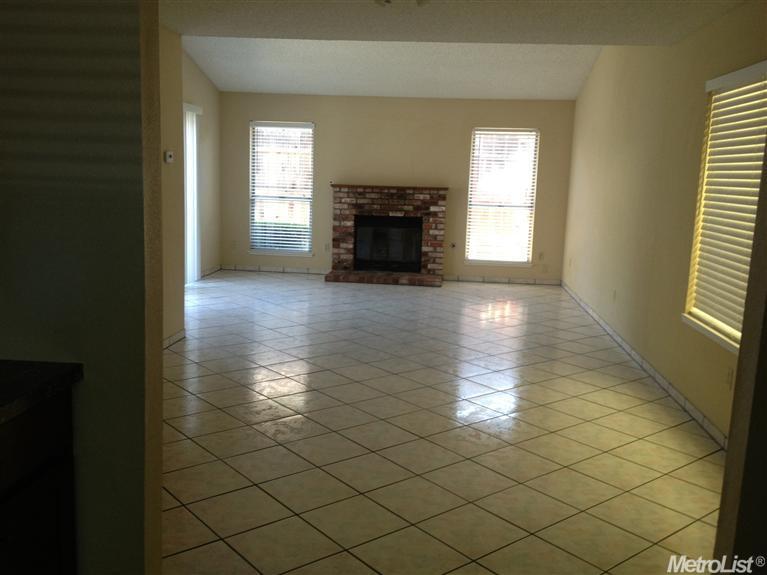 1208 Carrie Ct, Modesto, CA 95358 photo 8