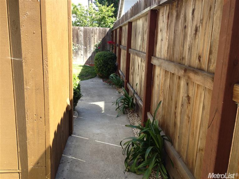 1208 Carrie Ct, Modesto, CA 95358 photo 9