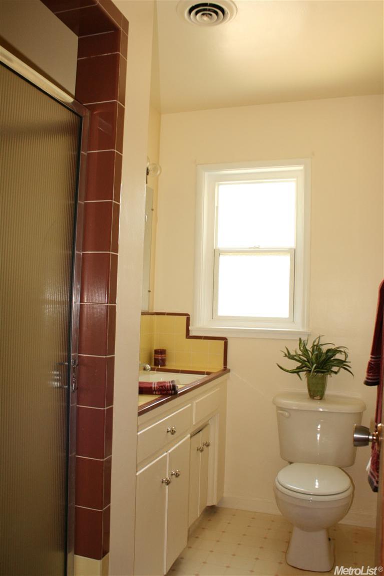 1212 Chehalem, Modesto, CA 95350 photo 7