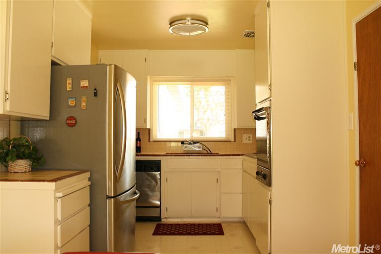 1212 Chehalem, Modesto, CA 95350 photo 4