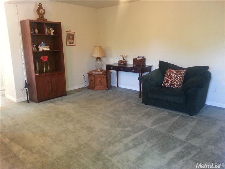 23964 E River Rd, Escalon, CA 95320 photo 6
