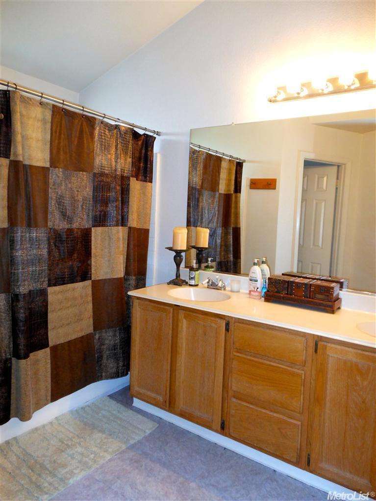 2012 Cobblestone Mnr, Modesto, CA 95355 photo 4