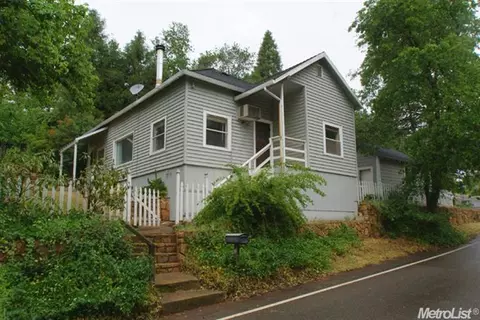 2890 Clay St, Placerville, CA 95667 photo 1