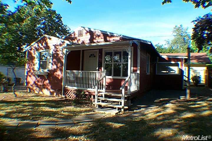 307 Bridge St, Folsom, CA 95630 photo 1