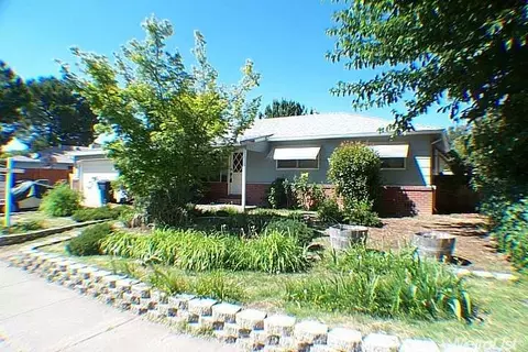 6111 Rutland Dr, Carmichael, CA 95608 photo 1