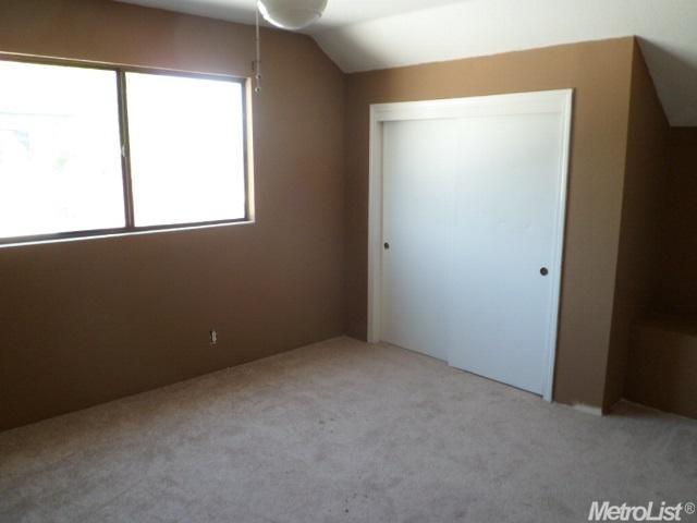 1017 E Milgeo Ave, Ripon, CA 95366 photo 11