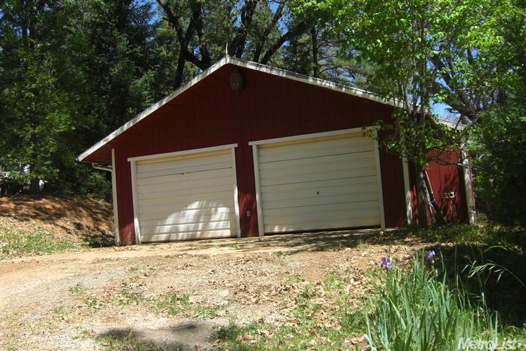 3992 Cedar Dr, Georgetown, CA 95634 photo 5
