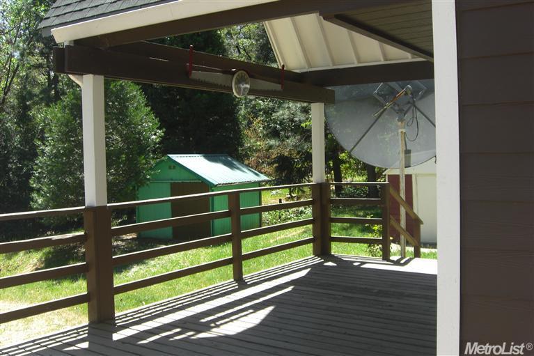 3992 Cedar Dr, Georgetown, CA 95634 photo 7