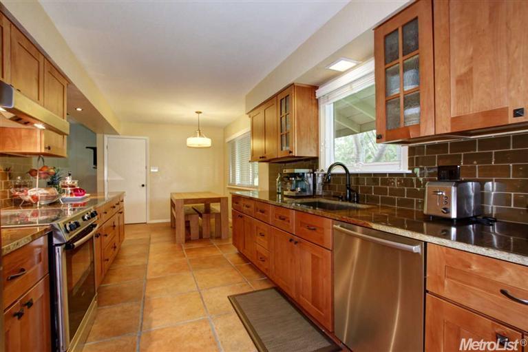 5560 Coolley Way, Carmichael, CA 95608 photo 11