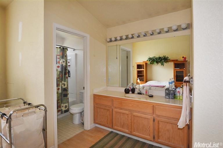 8412 Falcon View Dr, Antelope, CA 95843 photo 12