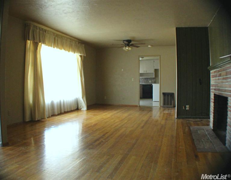 1430 Ayers Ave, Lodi, CA 95242 photo 5