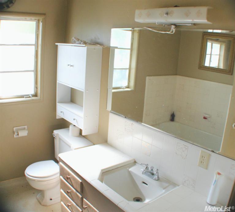 1430 Ayers Ave, Lodi, CA 95242 photo 11