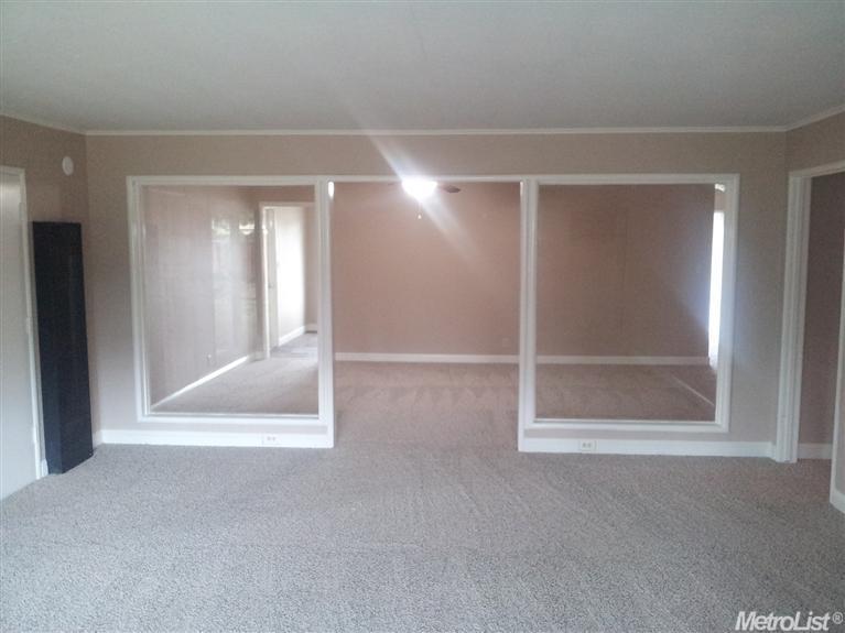 1222 College Ct, Modesto, CA 95350 photo 4