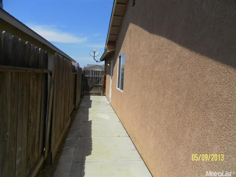 38 Belize Ct, Merced, CA 95341 photo 20