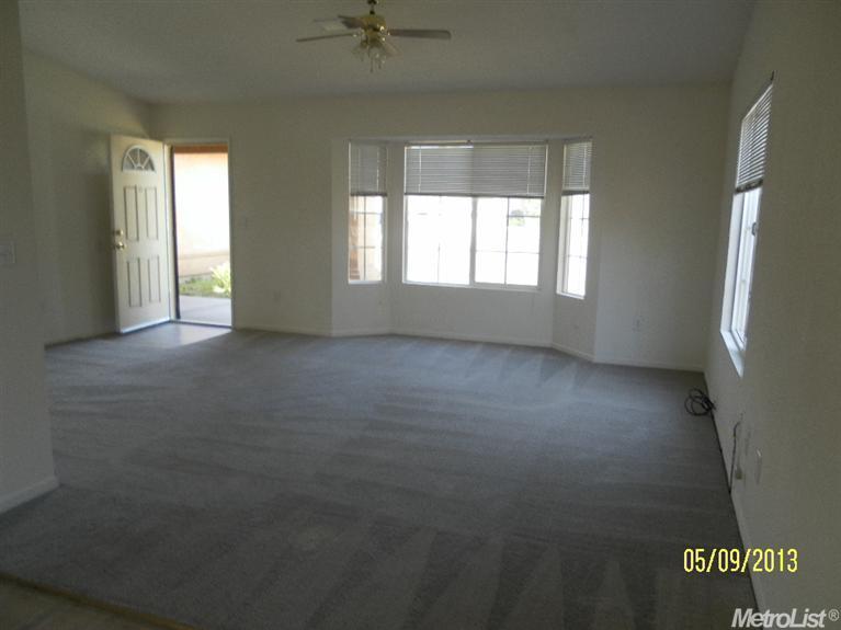 38 Belize Ct, Merced, CA 95341 photo 6