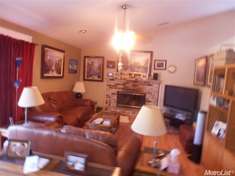 7521 Thicket Ct, Hughson, CA 95326 photo 5