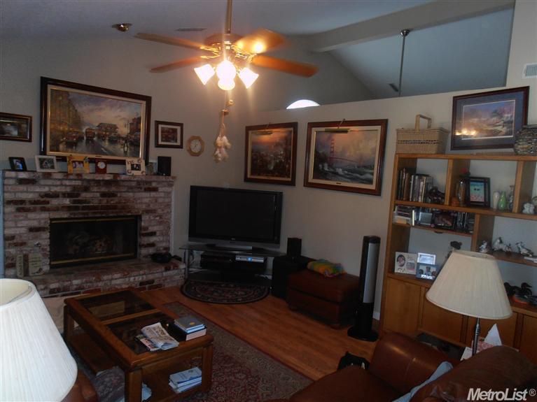 7521 Thicket Ct, Hughson, CA 95326 photo 4