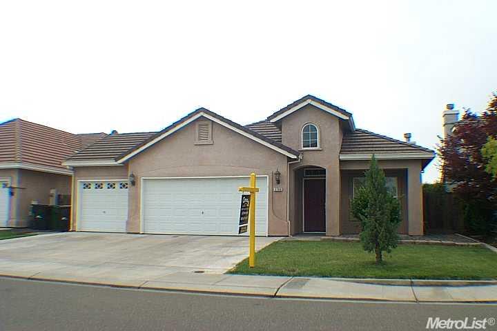 3700 Lauding Way, Modesto, CA 95355 photo 1
