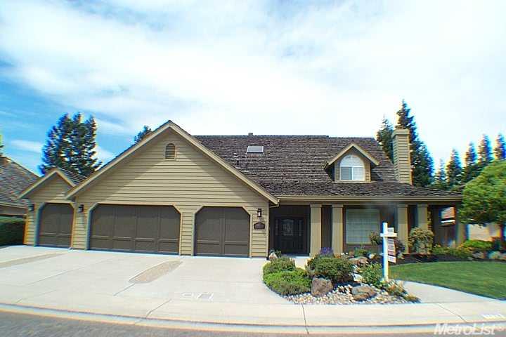 2425 Grenoble Ct, Lodi, CA 95242 photo 1