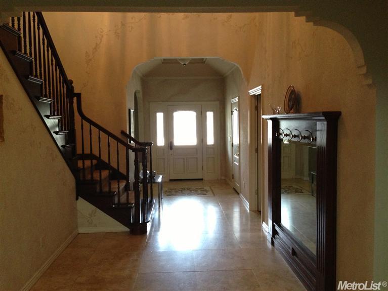 2425 Grenoble Ct, Lodi, CA 95242 photo 12