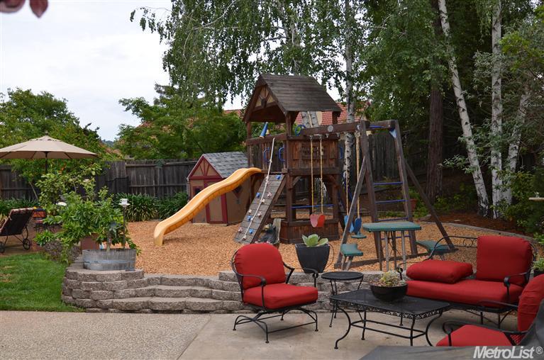 104 Surbaugh, Folsom, CA 95630 photo 4