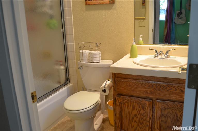 104 Surbaugh, Folsom, CA 95630 photo 21