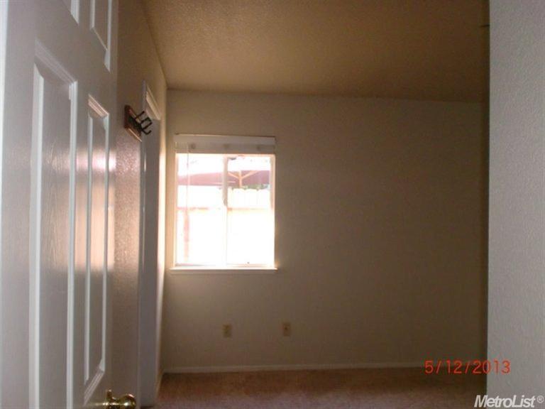 512 Van Dyken, Ripon, CA 95366 photo 8