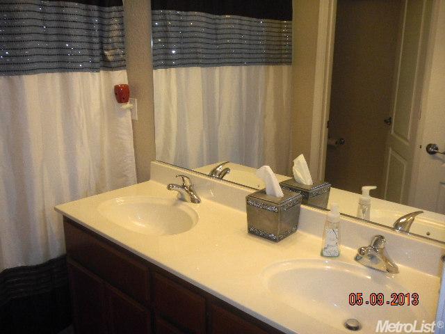 2028 Thomas Taylor Dr, Hughson, CA 95326 photo 13