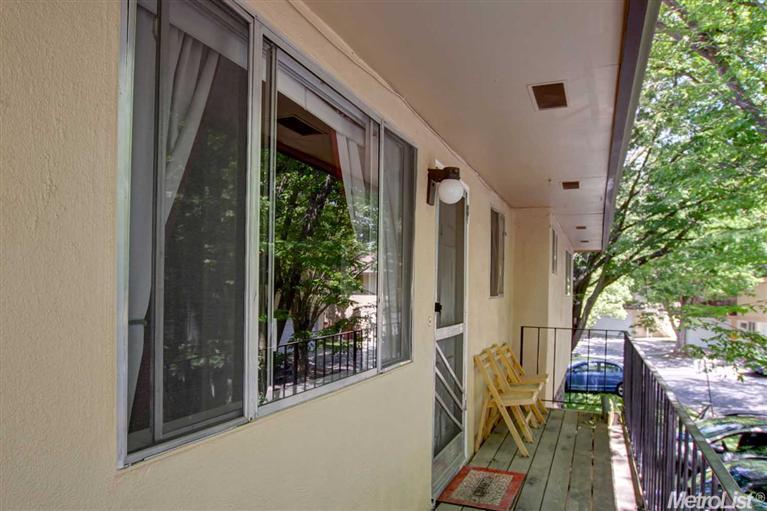 1718 Fremont Ct #4, Davis, CA 95618 photo 2