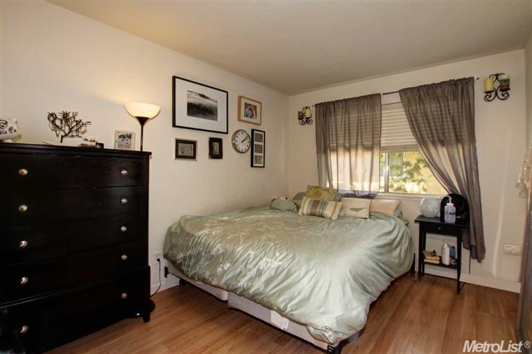 1718 Fremont Ct #4, Davis, CA 95618 photo 13