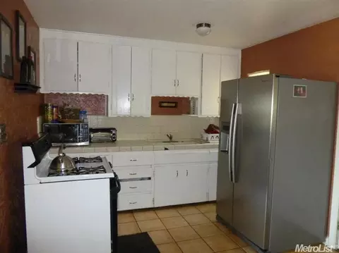 205 Kavanagh Ave, Modesto, CA 95350 photo 6
