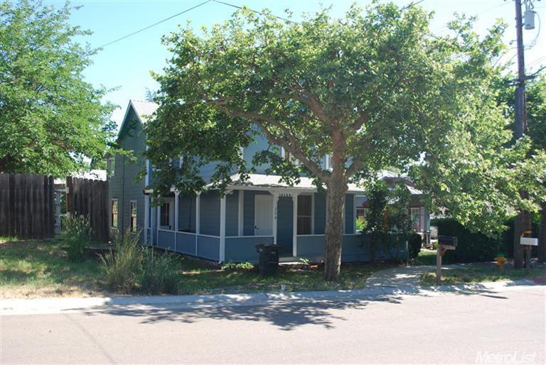 204 E Main St, Ione, CA 95640 photo 1
