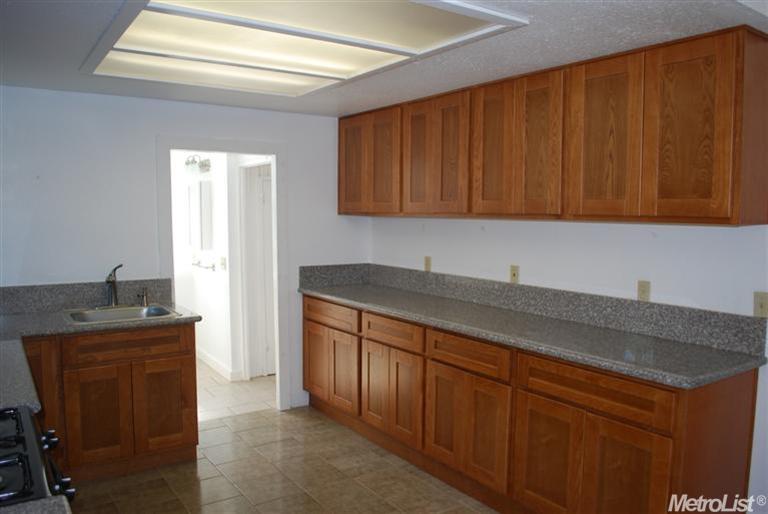 204 E Main St, Ione, CA 95640 photo 13