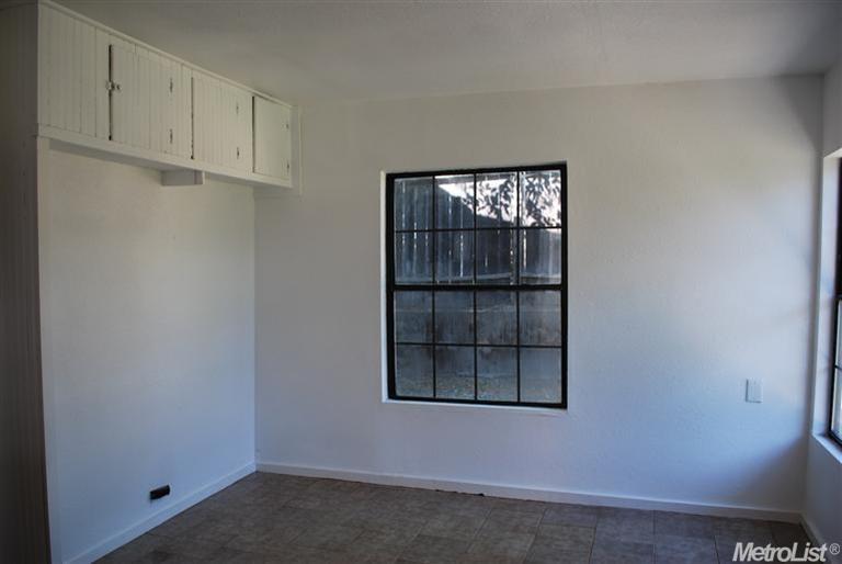 204 E Main St, Ione, CA 95640 photo 14