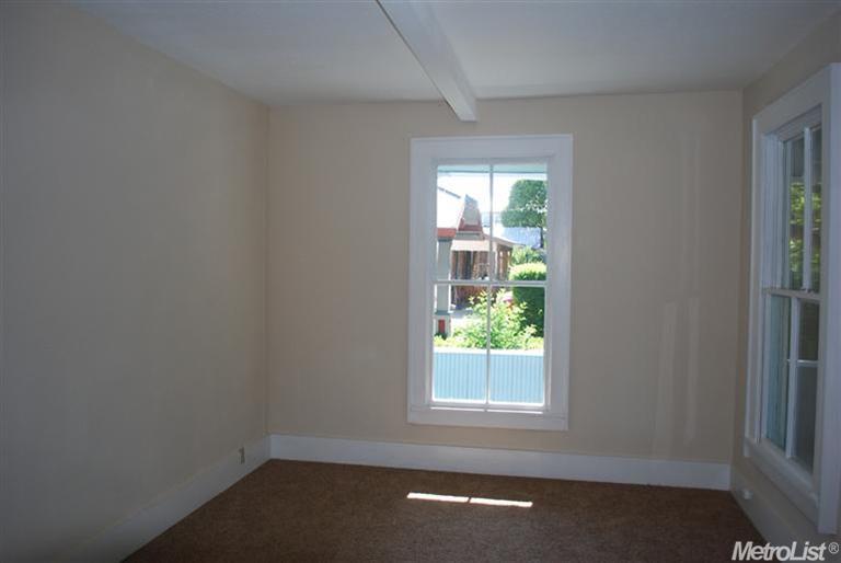 204 E Main St, Ione, CA 95640 photo 11