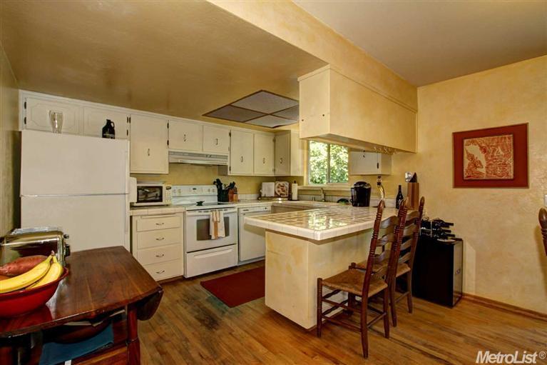 1536 Monarch Ln, Davis, CA 95618 photo 9