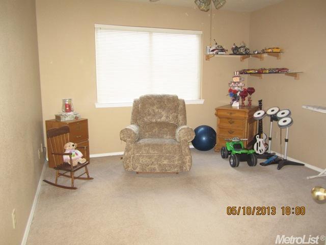 1264 Paseo Verde Dr, Merced, CA 95348 photo 13