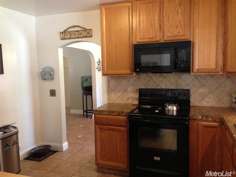 404 Fusco, Modesto, CA 95354 photo 24