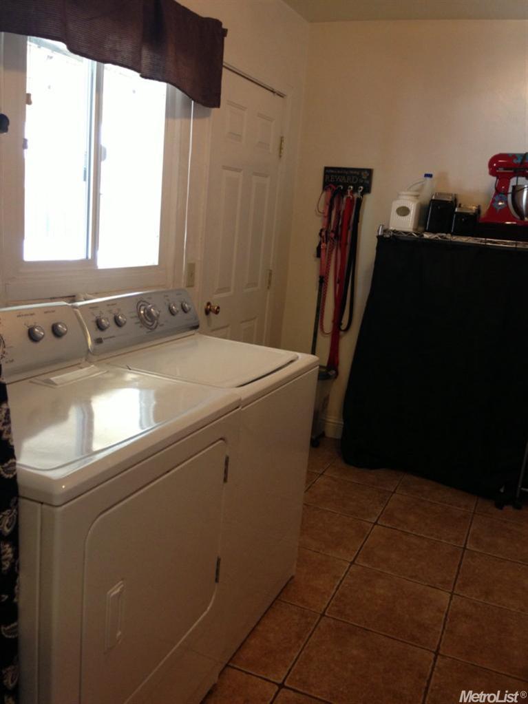 404 Fusco, Modesto, CA 95354 photo 25