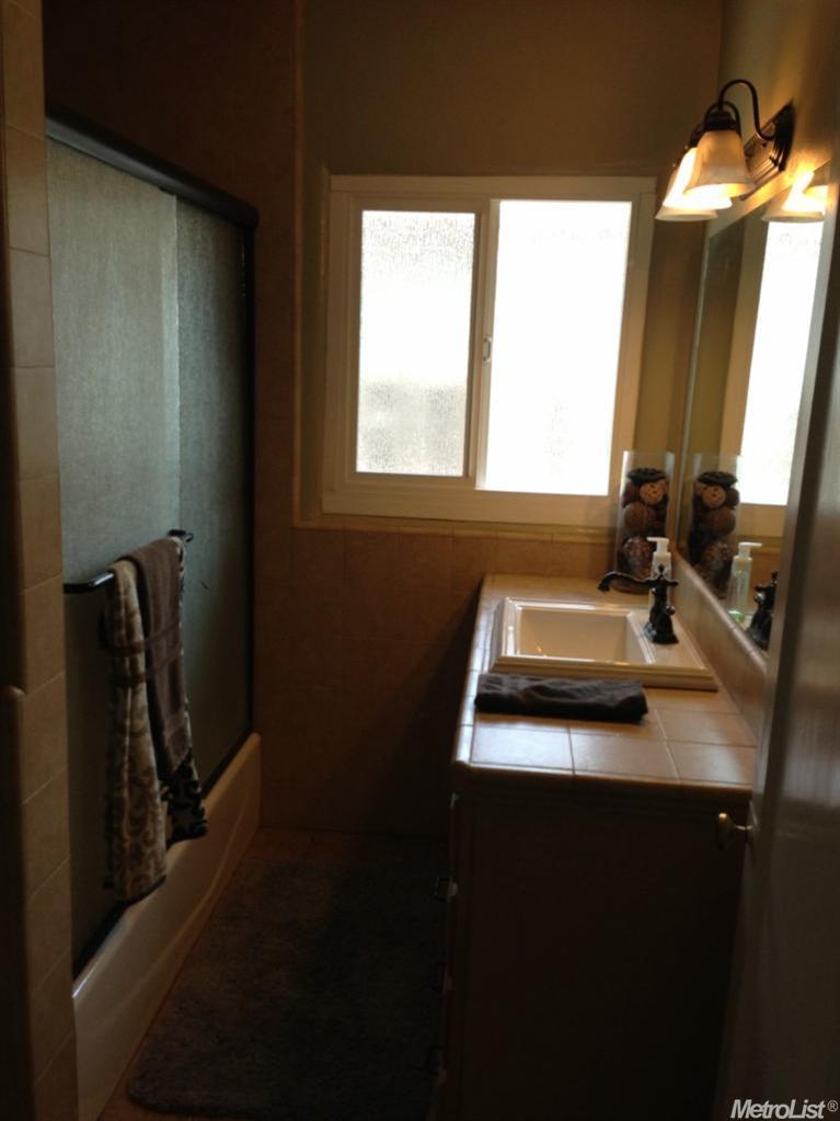 404 Fusco, Modesto, CA 95354 photo 12