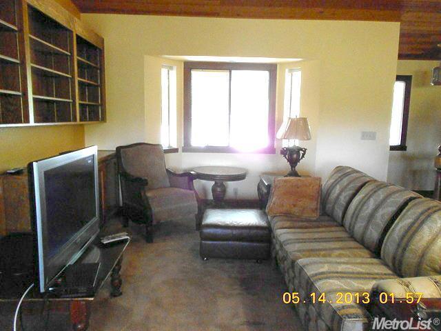 1161 Kathy Ln, Placerville, CA 95667 photo 3