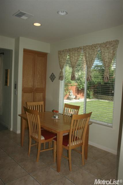 184 La Monte Ln, Tracy, CA 95377 photo 4