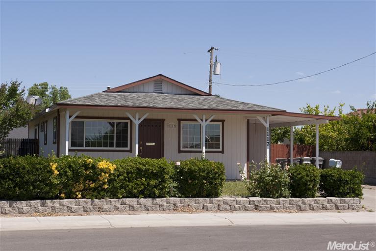 1117 Mcarthur Ave, Winters, CA 95694 photo 1