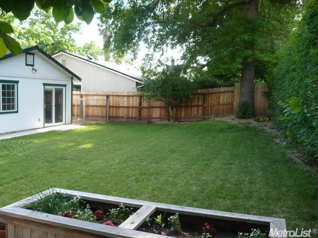 6045 Helva Ln, Carmichael, CA 95608 photo 3