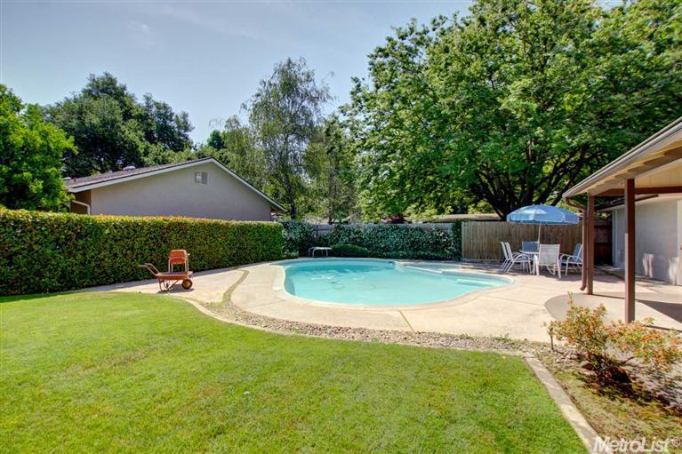 1050 Jacob Ln, Carmichael, CA 95608 photo 18