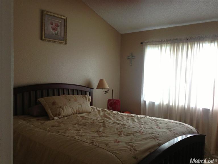 304 Capistrano Dr, Modesto, CA 95354 photo 7