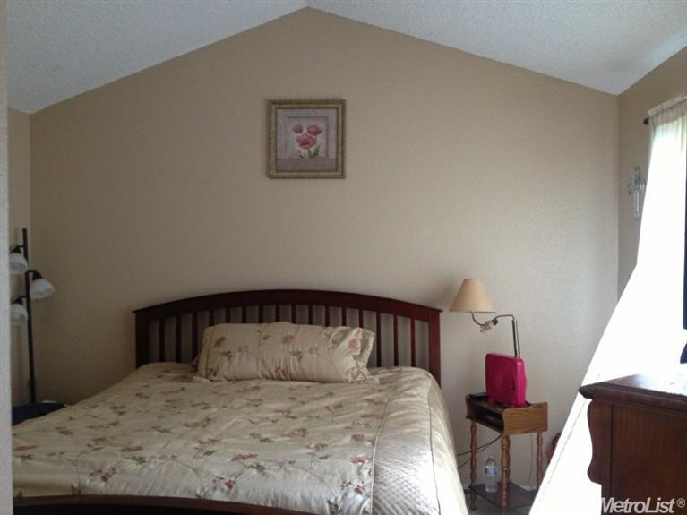 304 Capistrano Dr, Modesto, CA 95354 photo 5