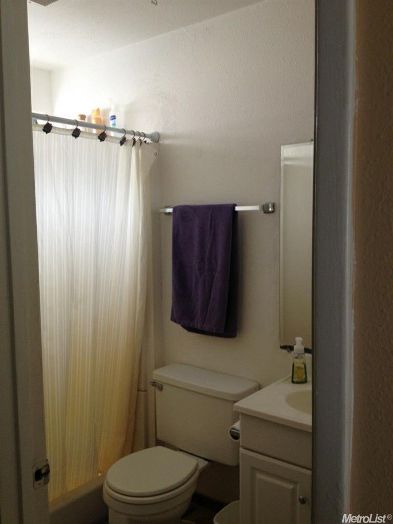 304 Capistrano Dr, Modesto, CA 95354 photo 8