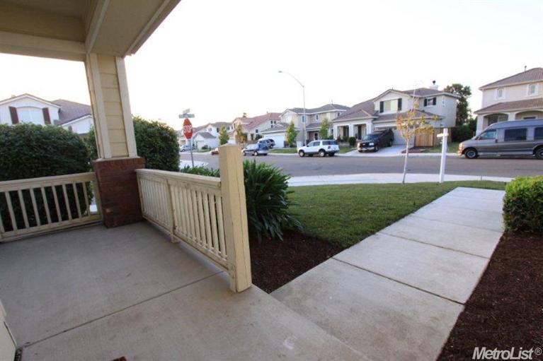 3086 Ormonde St, Tracy, CA 95377 photo 2